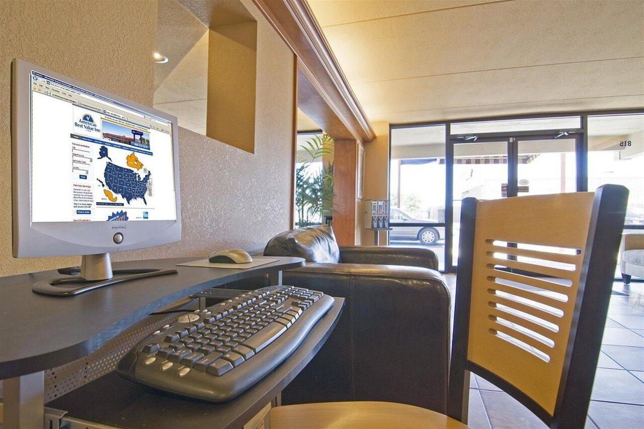 Americas Best Value Inn & Suites Conway Exteriör bild