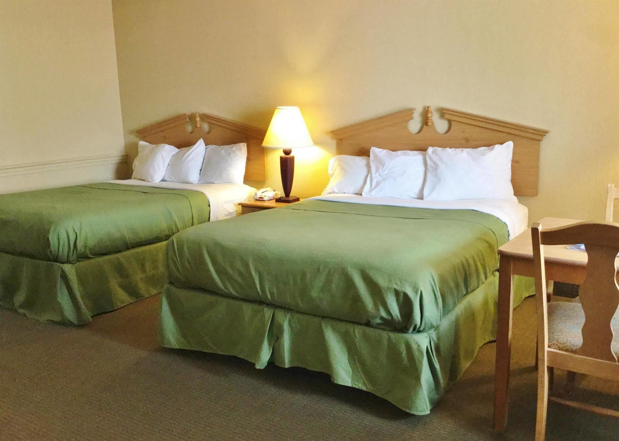 Americas Best Value Inn & Suites Conway Exteriör bild